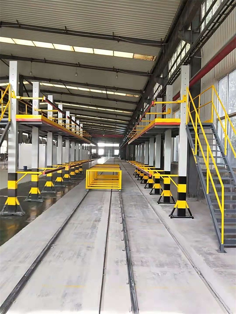 冷藏車(chē)廂板熱壓機(jī)